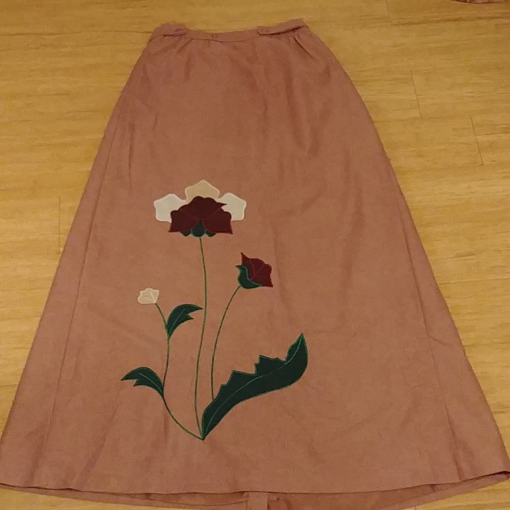 Long Vintage Mauve wrap skirt